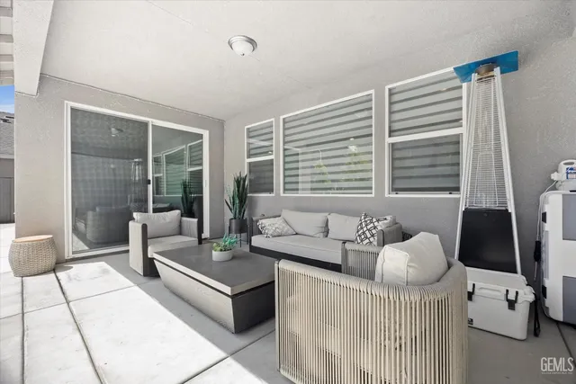 $615,000 | Undisclosed Address, Shafter, CA 93263