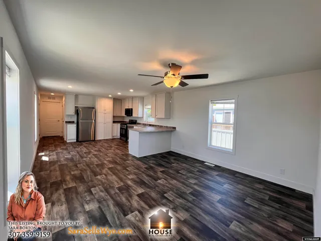 $92,000 | 401 South Russell Avenue, Douglas, WY 82633