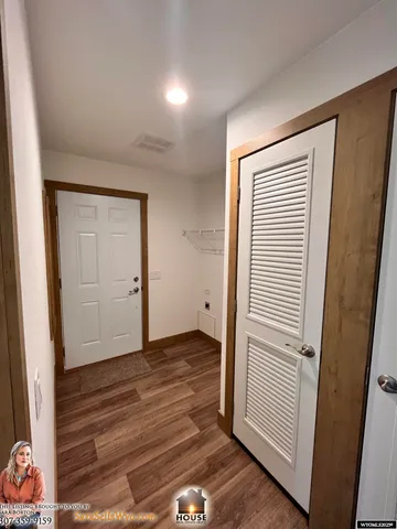 $92,000 | 401 South Russell Avenue, Douglas, WY 82633