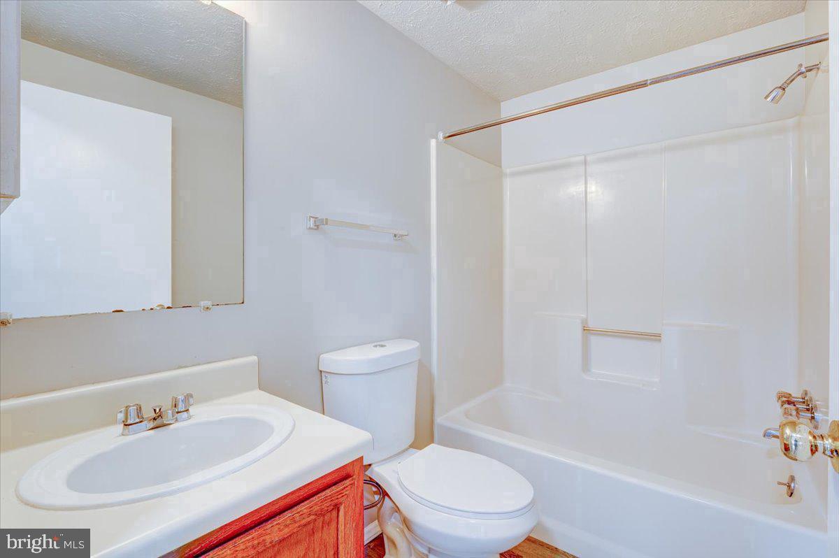 1891 Johnson Road Chambersburg, PA 17202 - Photo 11 of 15 Gallery Image 11