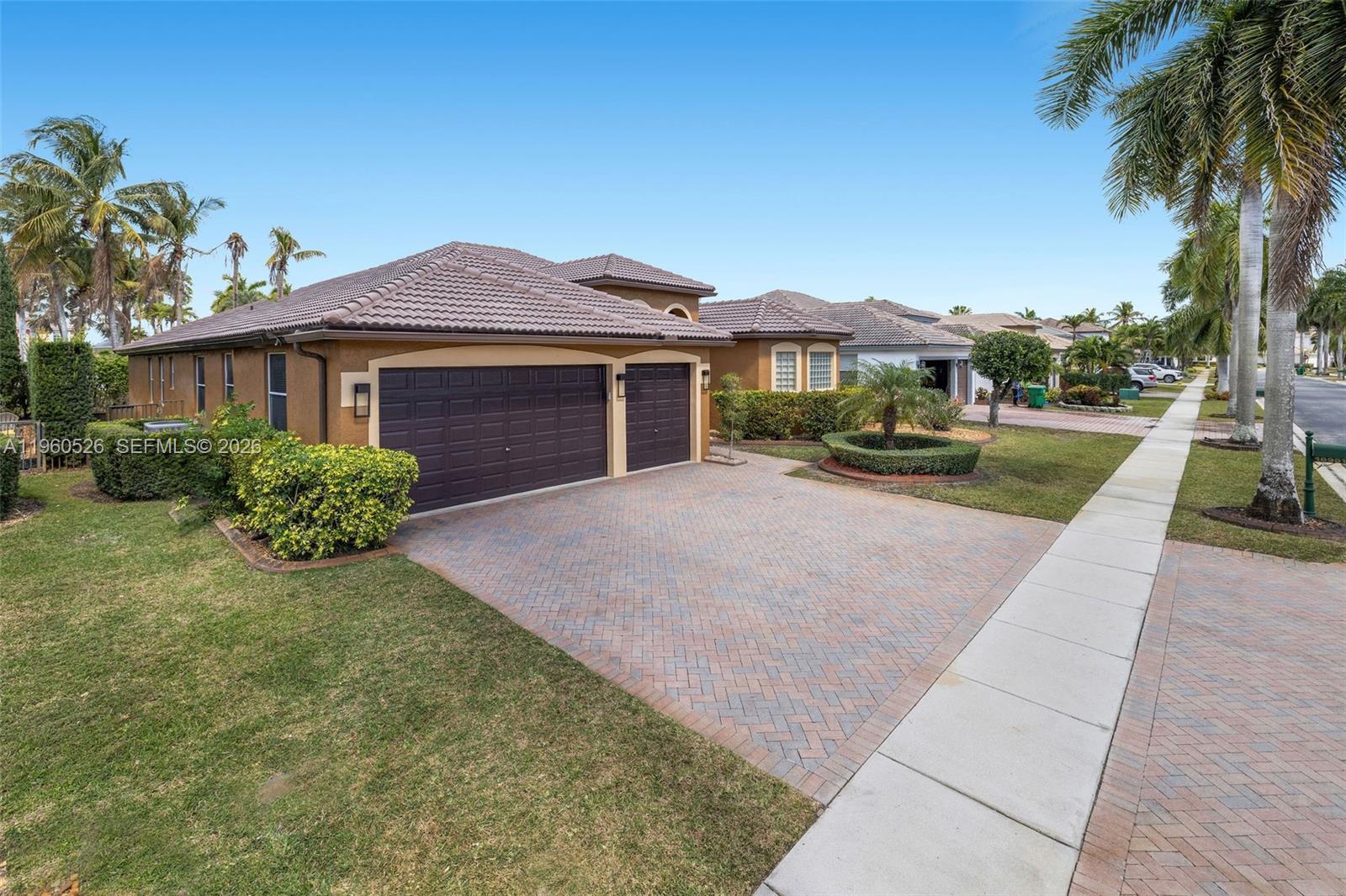 18951 Southwest 32nd Court Miramar, FL 33029 - Photo 3 of 28
