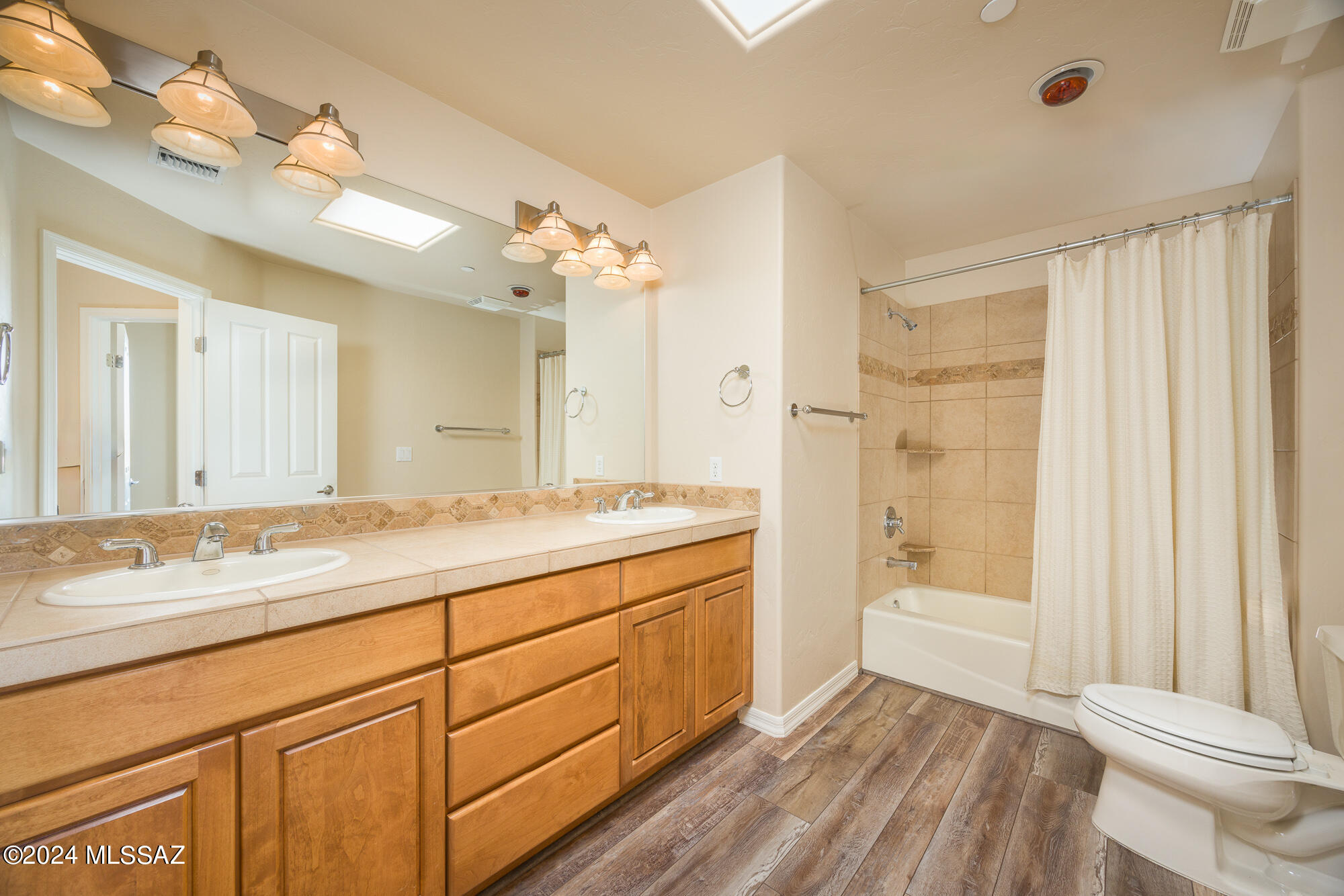 12345 North Reflection Ridge Drive Oro Valley, AZ 85755 - Photo 17 of 48