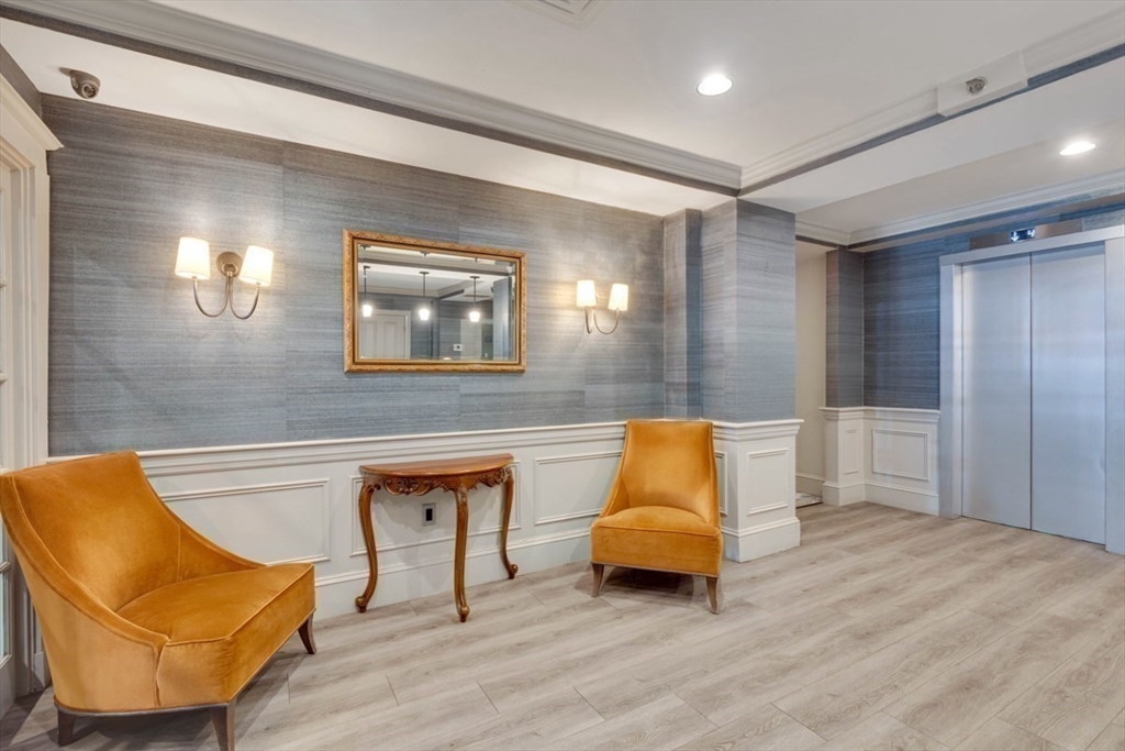 534 Beacon Street, Unit 203 Boston, MA 02215 - Photo 13 of 21