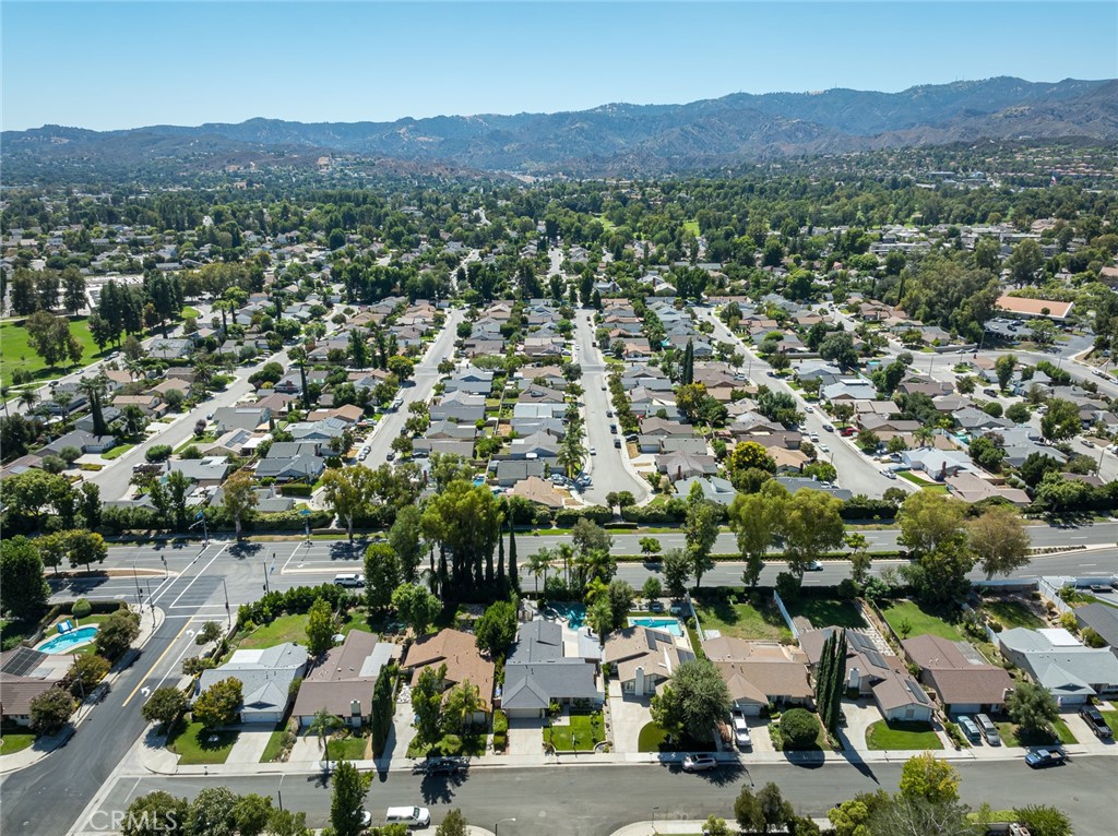 24218 Dalgo Drive Valencia, CA 91355 - Photo 56 of 62