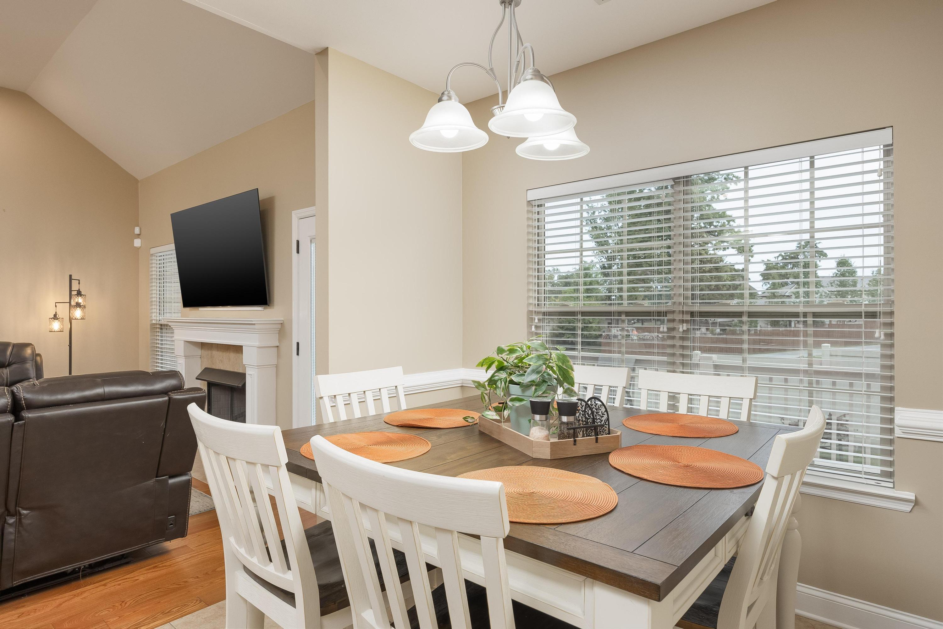 8671 Blanche Road Ooltewah, TN 37363 - Photo 13 of 52 Breakfast Room
