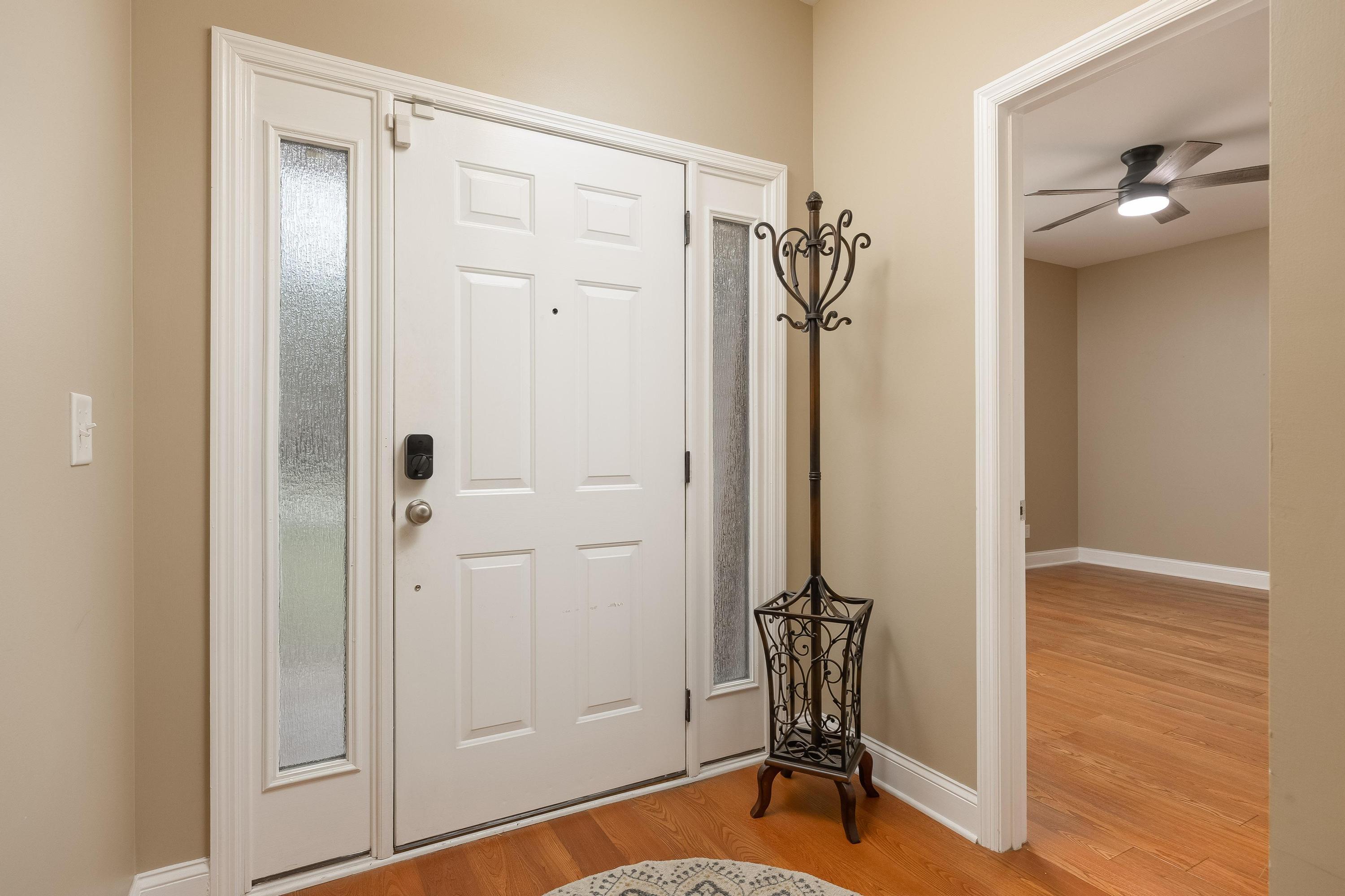 8671 Blanche Road Ooltewah, TN 37363 - Photo 4 of 52 Entrance