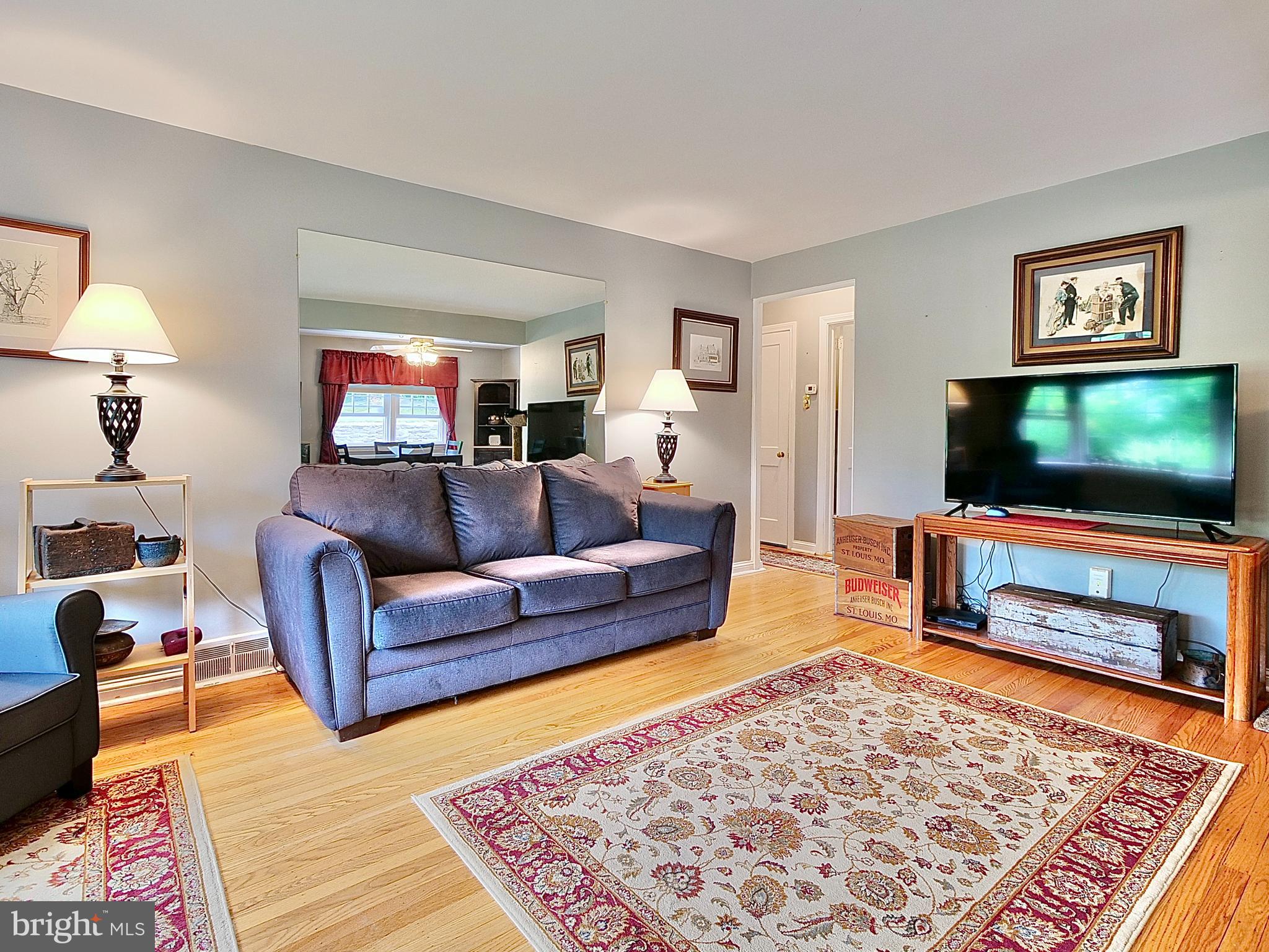 112 Harmil Road Broomall, PA 19008 - Photo 14 of 34 Living Room