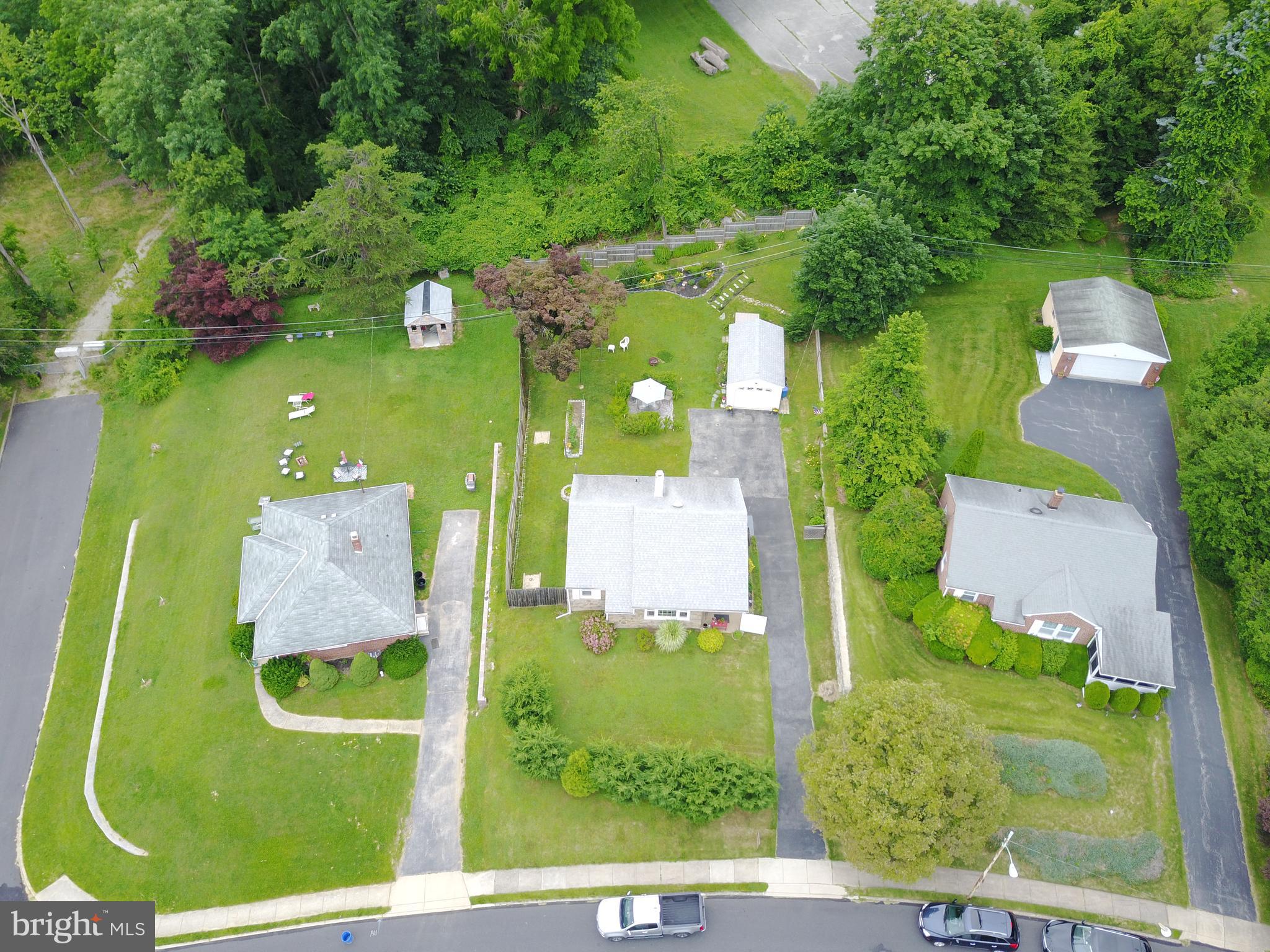 112 Harmil Road Broomall, PA 19008 - Photo 4 of 34 Drone View