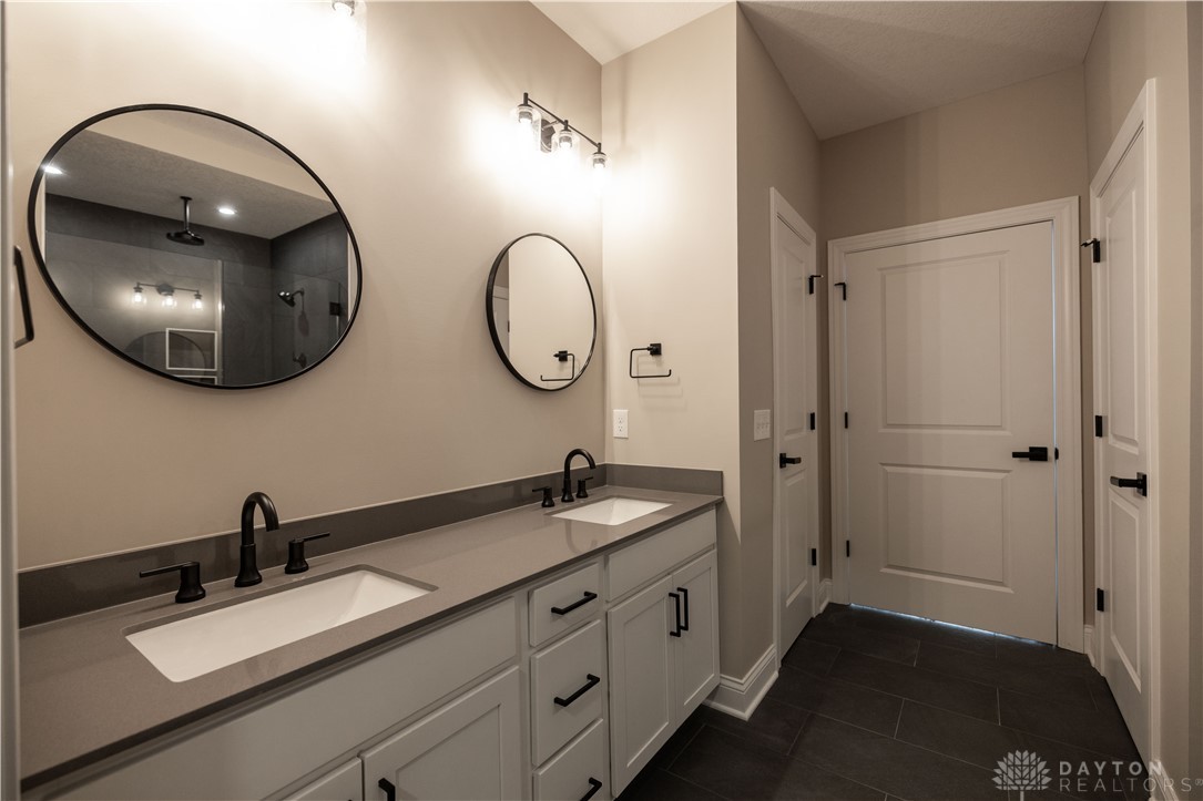 1505 Kingsgate Road Springfield, OH 45503 - Photo 20 of 43