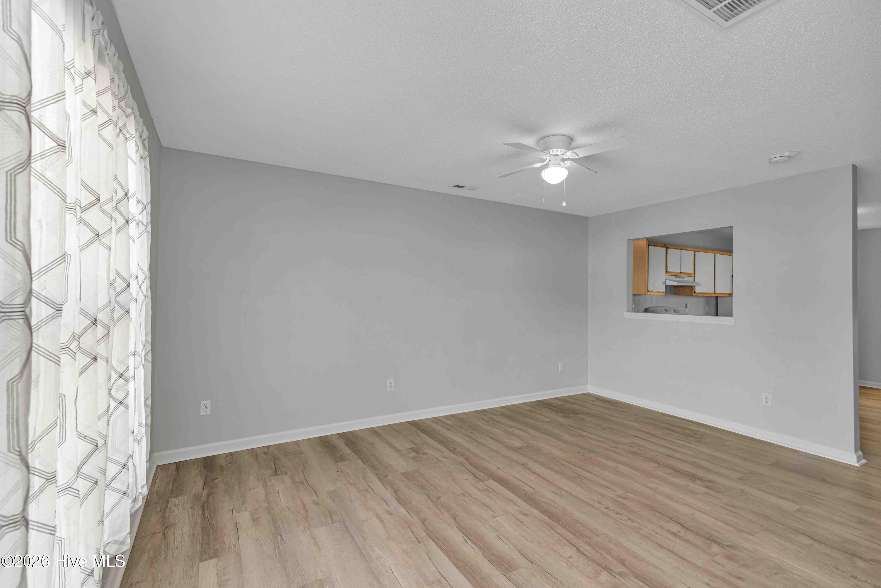 409 Timberlake Trail Jacksonville, NC 28546 - Photo 2 of 20 DSC_5224