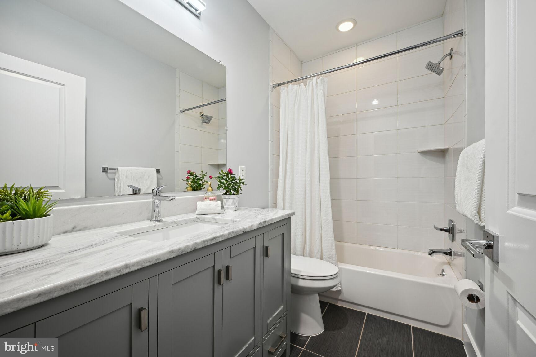 3814 4th Street Northwest Washington, DC 20011 - Photo 23 of 34