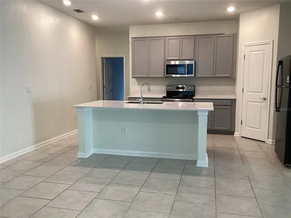 $2,125 | 260 Pershing Street, Bartow, FL 33830