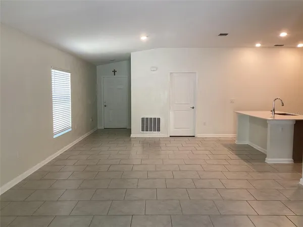 $2,125 | 260 Pershing Street, Bartow, FL 33830