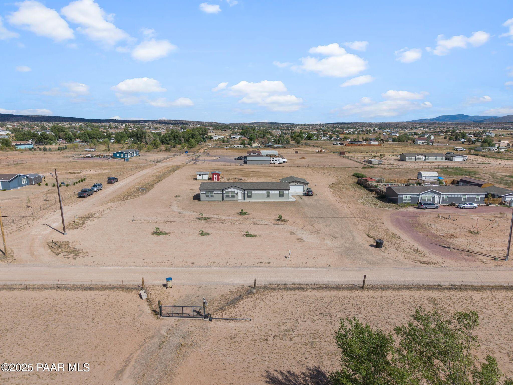 25221 North Mitchell Road Paulden, AZ 86334 - Photo 23 of 25 44_198-Aerials