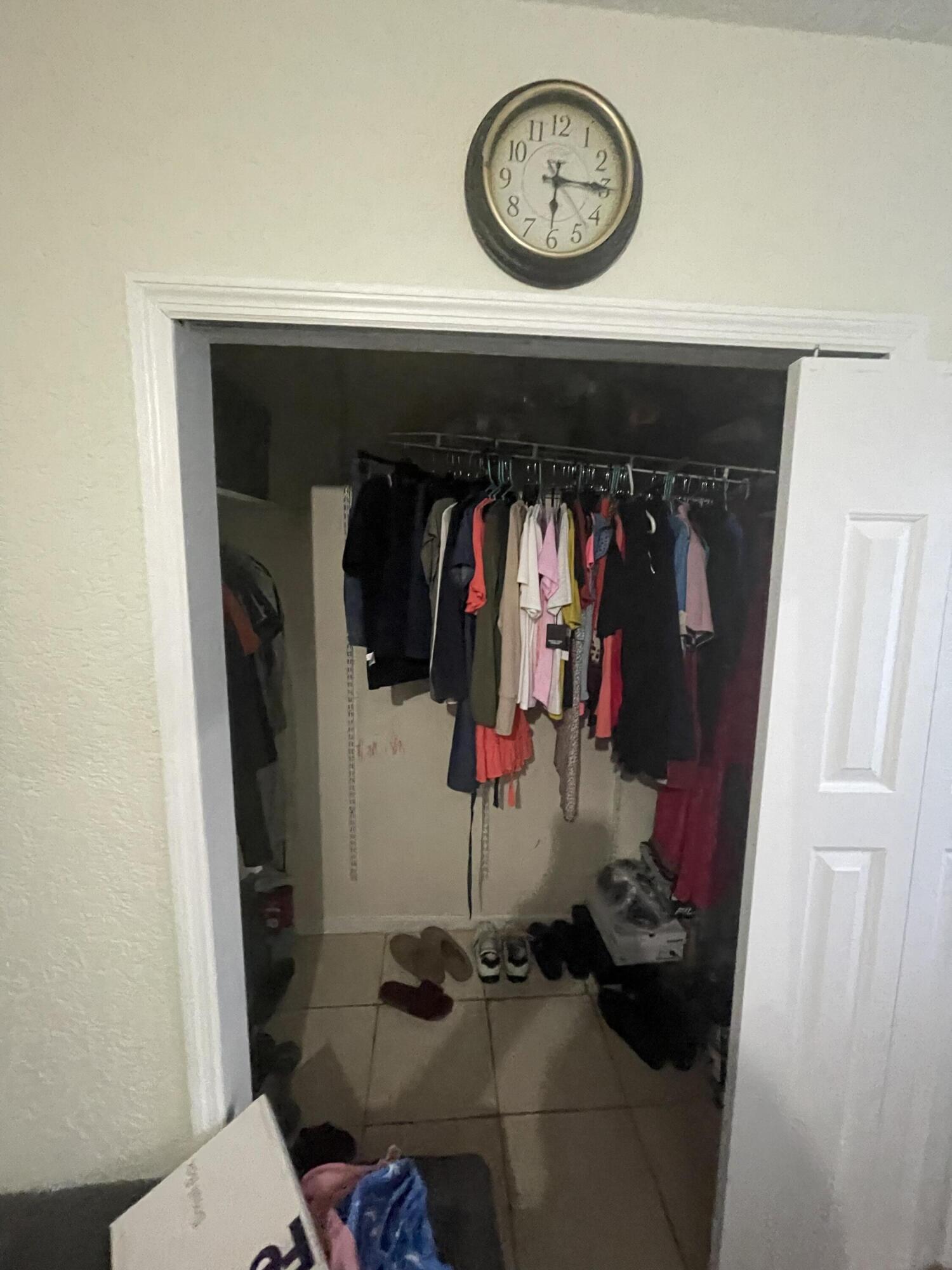 1549 West 28th Street Riviera Beach, FL 33404 - Photo 11 of 24 IMG_5861