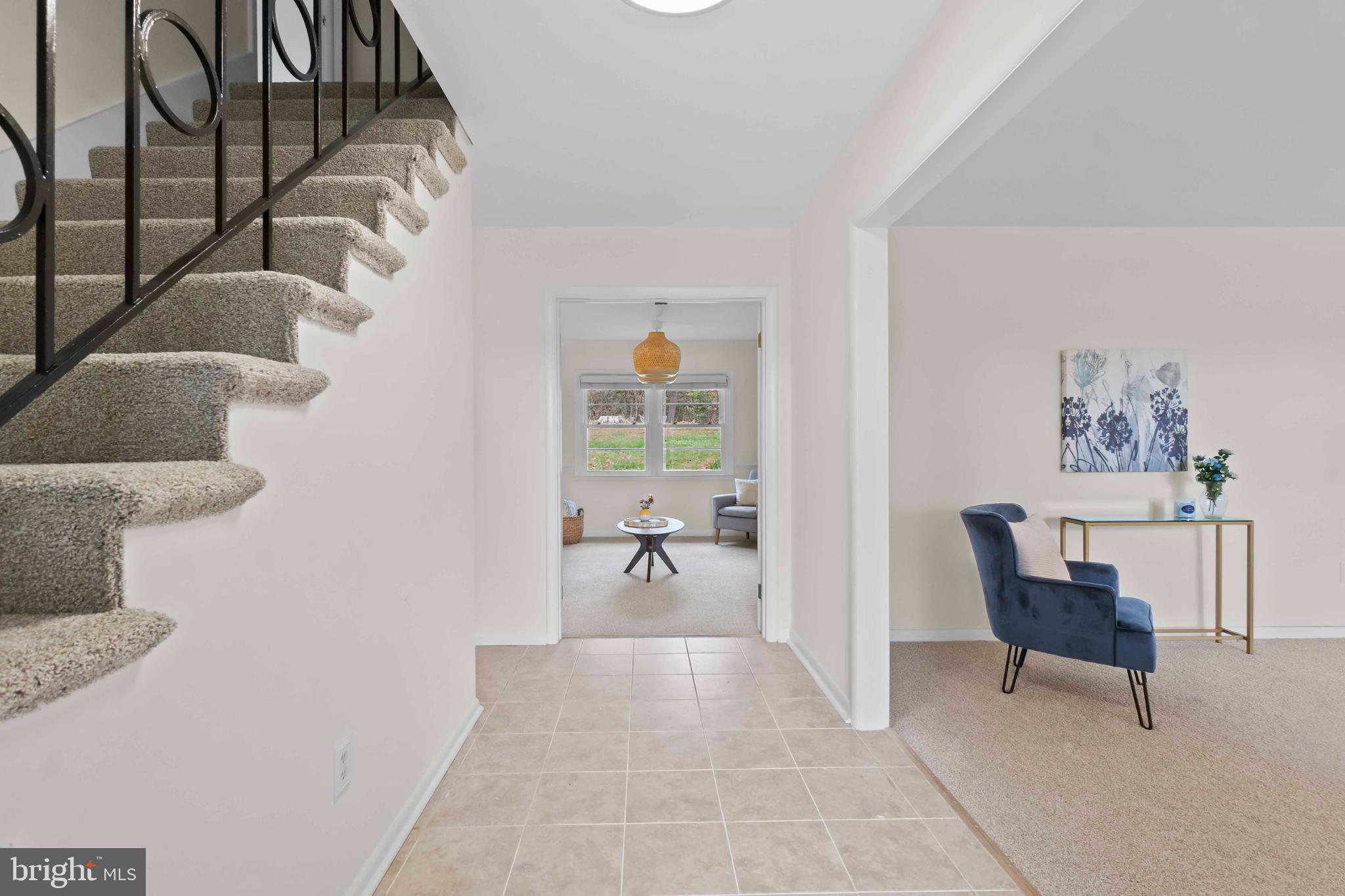 1016 Cold Bottom Road Sparks Glencoe, MD 21152 - Photo 6 of 39 Inviting entryway.