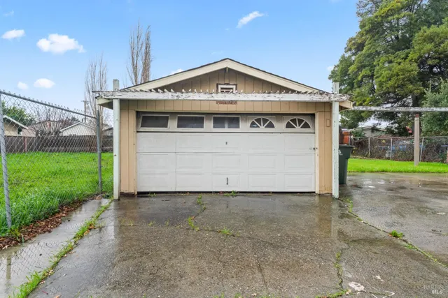 $375,000 | 417 14th Street, Vallejo, CA 94590