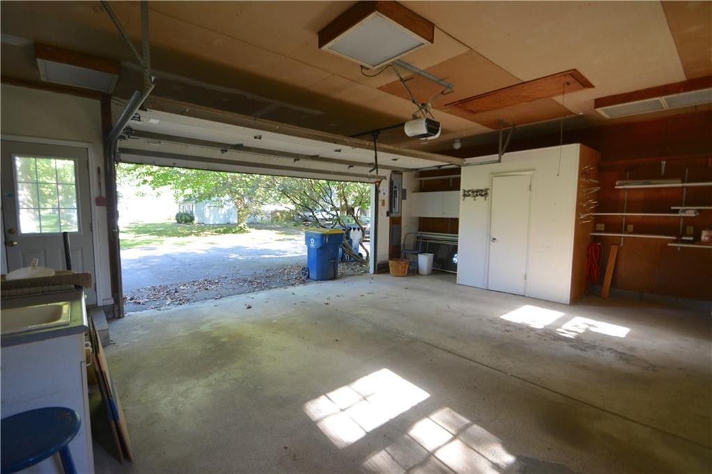 11930 Hoster Road Carmel, IN 46033 - Photo 23 of 34 Gallery Image 23