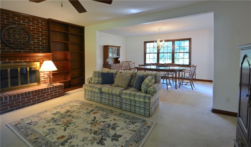 11930 Hoster Road Carmel, IN 46033 - Photo 7 of 34 Gallery Image 7