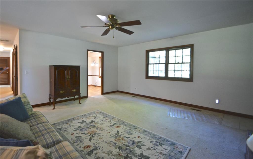 11930 Hoster Road Carmel, IN 46033 - Photo 8 of 34 Gallery Image 8