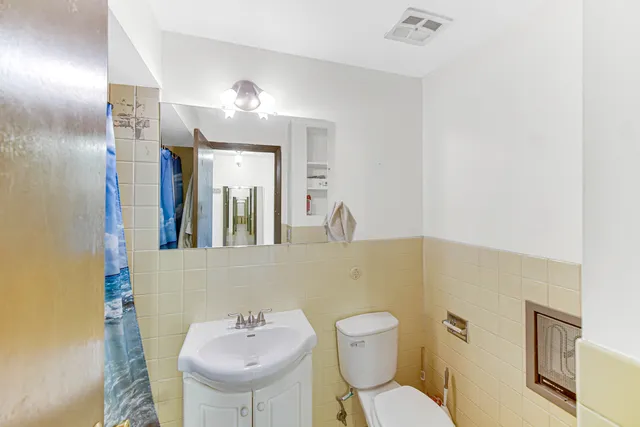 $89,000 | 7830 West North Avenue, Unit 505, Elmwood Park, IL 60707