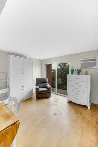 $89,000 | 7830 West North Avenue, Unit 505, Elmwood Park, IL 60707