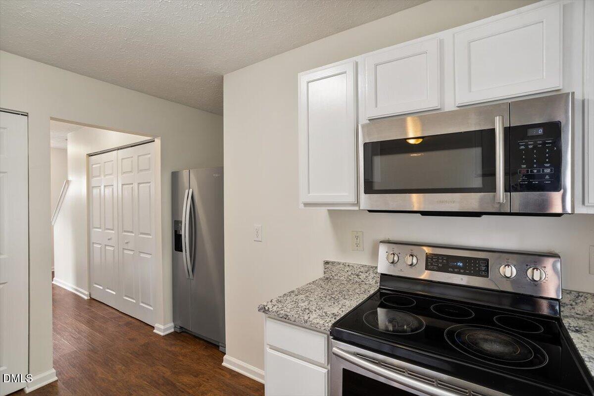 3619 Ranbir Drive Durham, NC 27713 - Photo 23 of 35 Kitchen