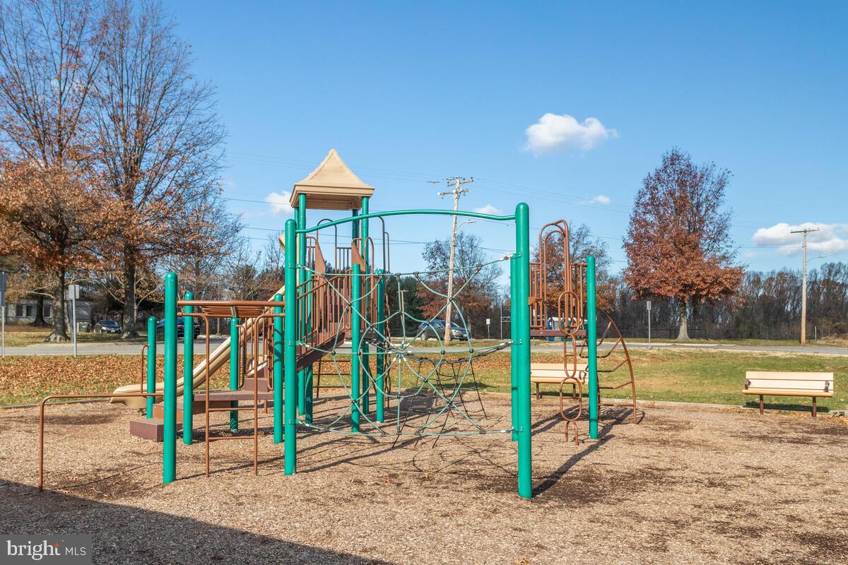 16311 Dahl Road Laurel, MD 20707 - Photo 5 of 9 T Howard Duckett park