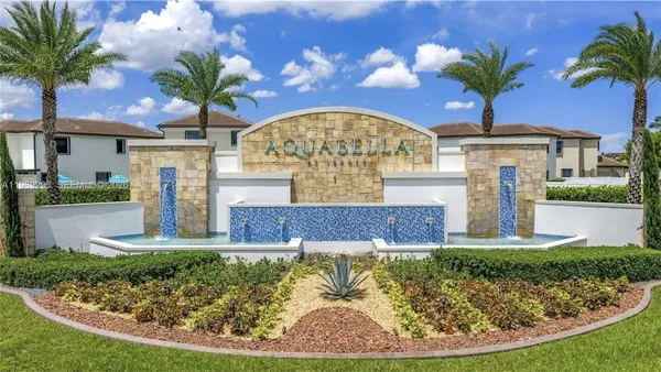 $3,300 | 3264 West 100th Terrace, Unit 3264, Hialeah, FL 33018