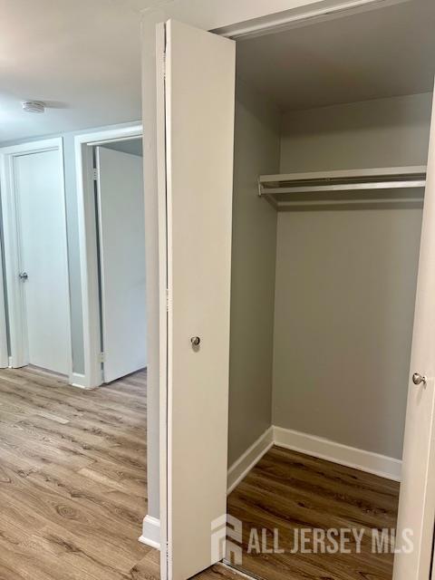 356 Ridge Road, Unit J12 Dayton, NJ 08810 - Photo 33 of 42 a view of an empty room