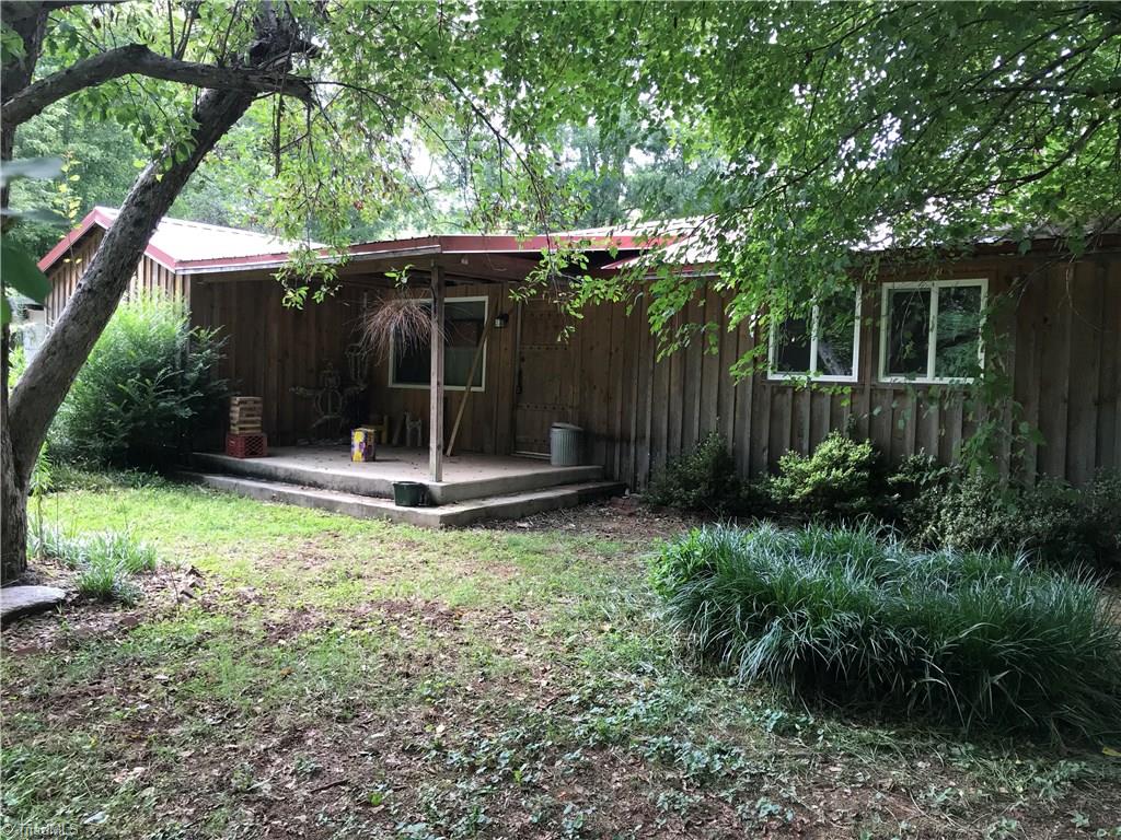 351 Foulks Road Madison, NC 27025 - Photo 3 of 13