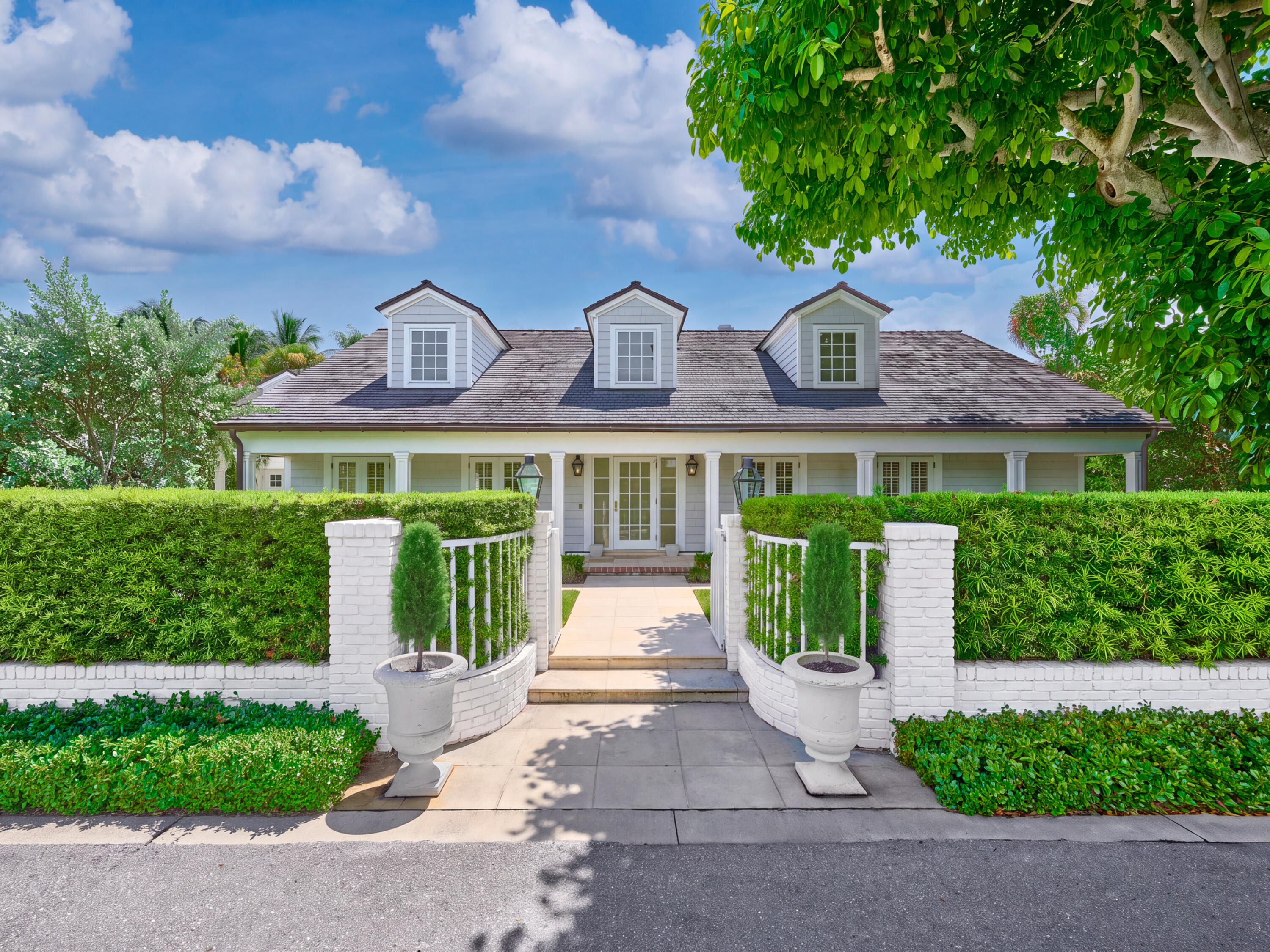 222 Monterey Road Palm Beach, FL 33480 - Photo 41 of 58 Exterior Elevation