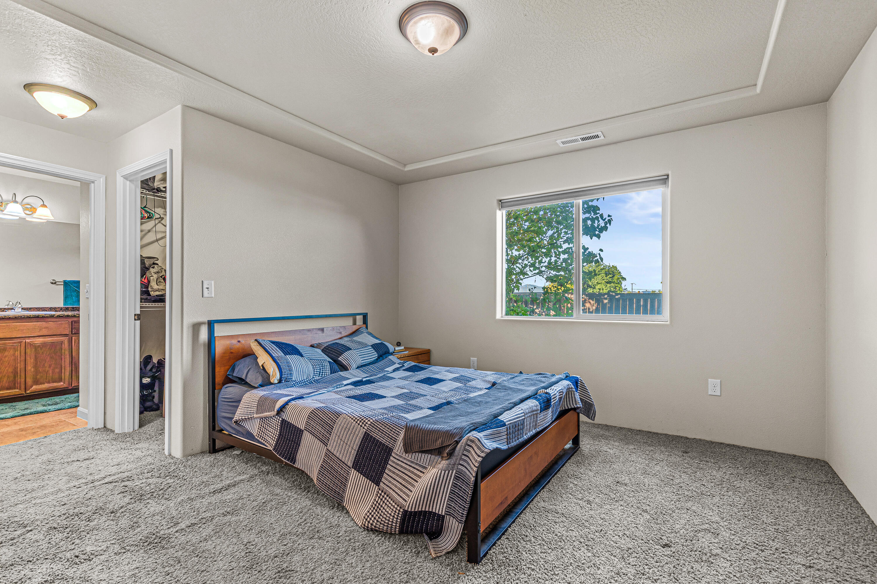 7455 Division Road White City, OR 97503 - Photo 25 of 32 9R9A6158