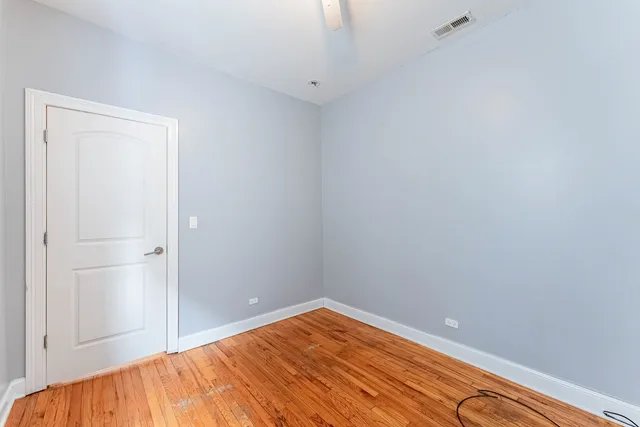 $1,800 | 163 North Lockwood Avenue, Unit 2, Chicago, IL 60644