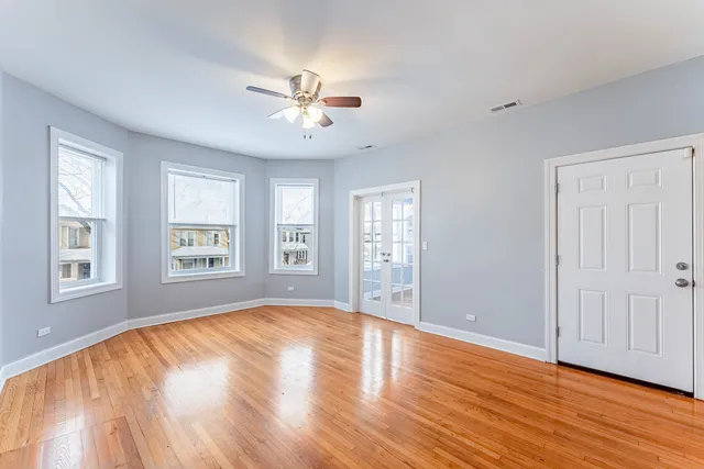 $1,800 | 163 North Lockwood Avenue, Unit 2, Chicago, IL 60644