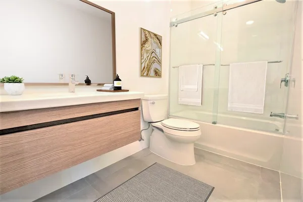 $5,800 | 110 Court Street, Unit 2, Hoboken, NJ 07030