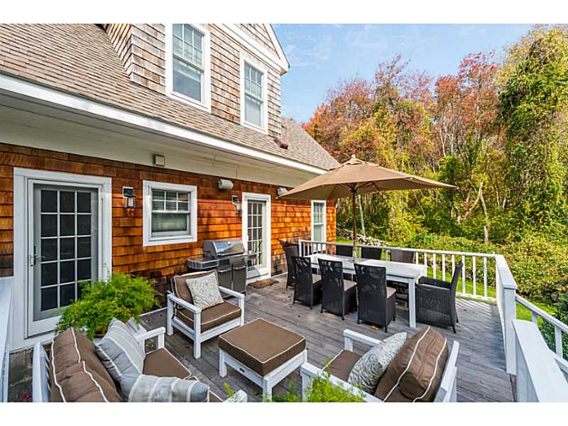 30 Haversham Road Westerly, RI 02891 - Photo 6 of 25 Exterior Front.