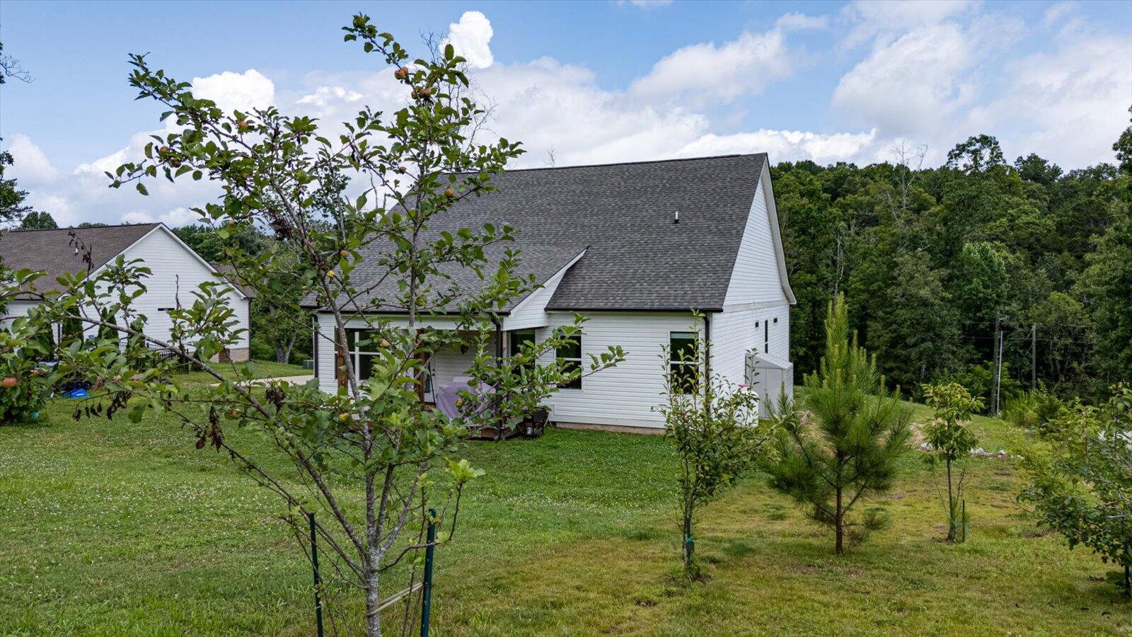 853 Dedmon Road Ringgold, GA 30736 - Photo 34 of 42 34-853 Dedmon Rd-33