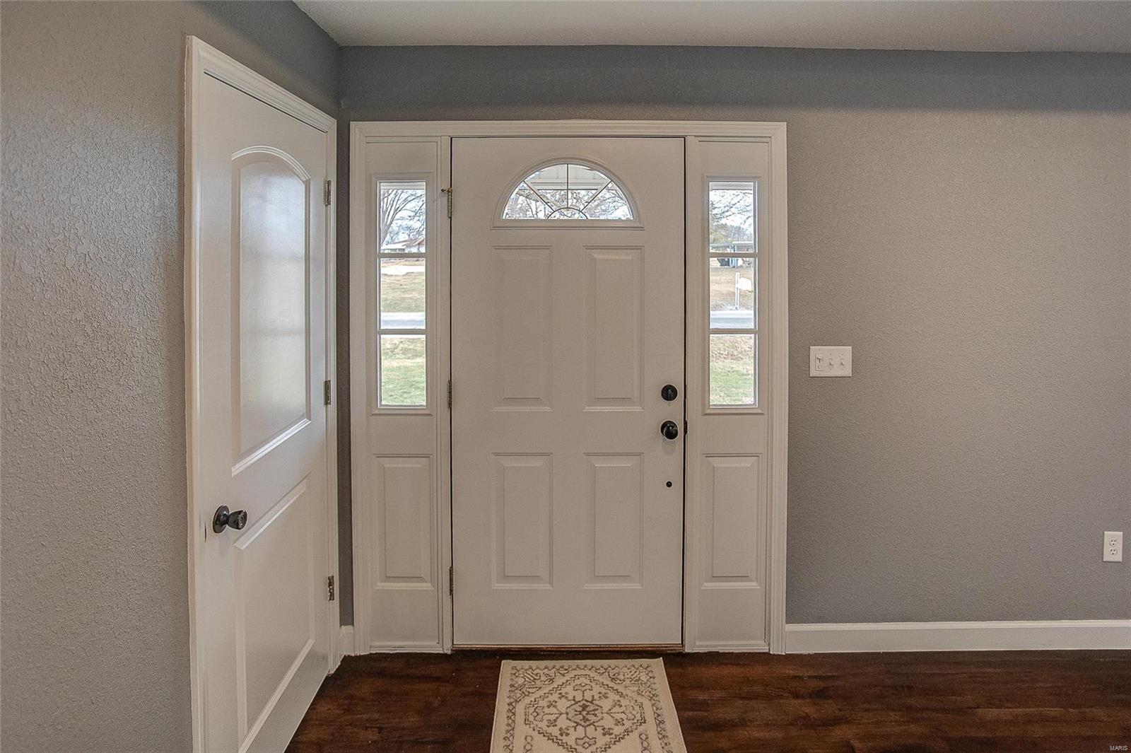 406 Pinckneyville Road Marissa, IL 62257 - Photo 4 of 34 Gallery Image 4