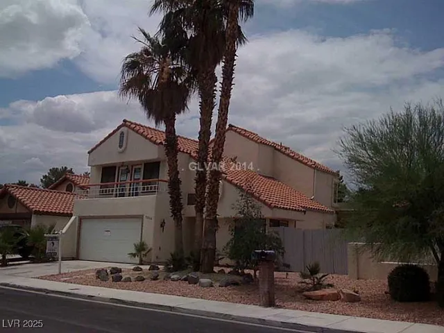 $2,970 | 2208 Tarraso Way, Las Vegas, NV 89102