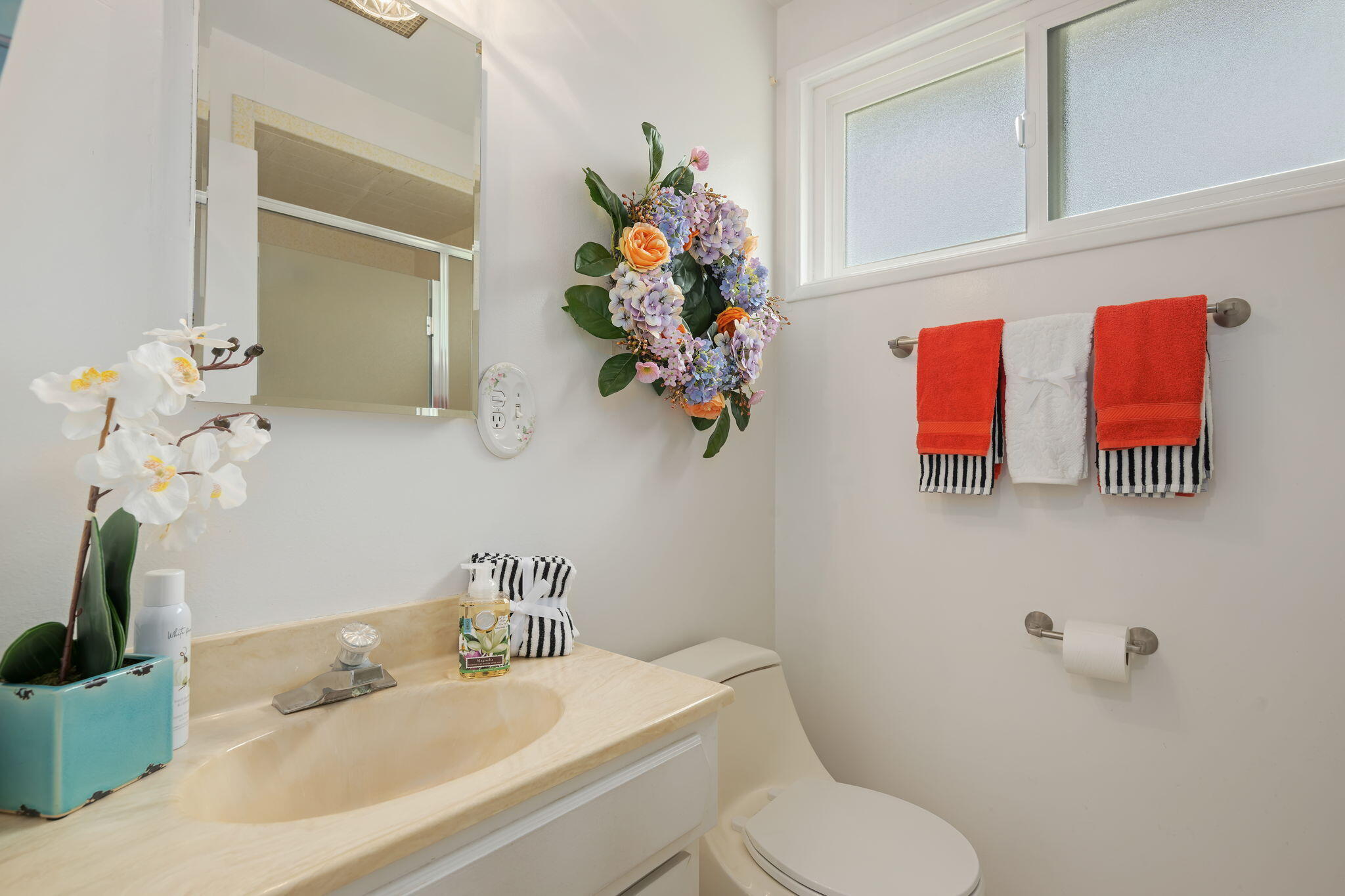 618 Ardmore Drive Goleta, CA 93117 - Photo 12 of 18 Two Central Bathrooms