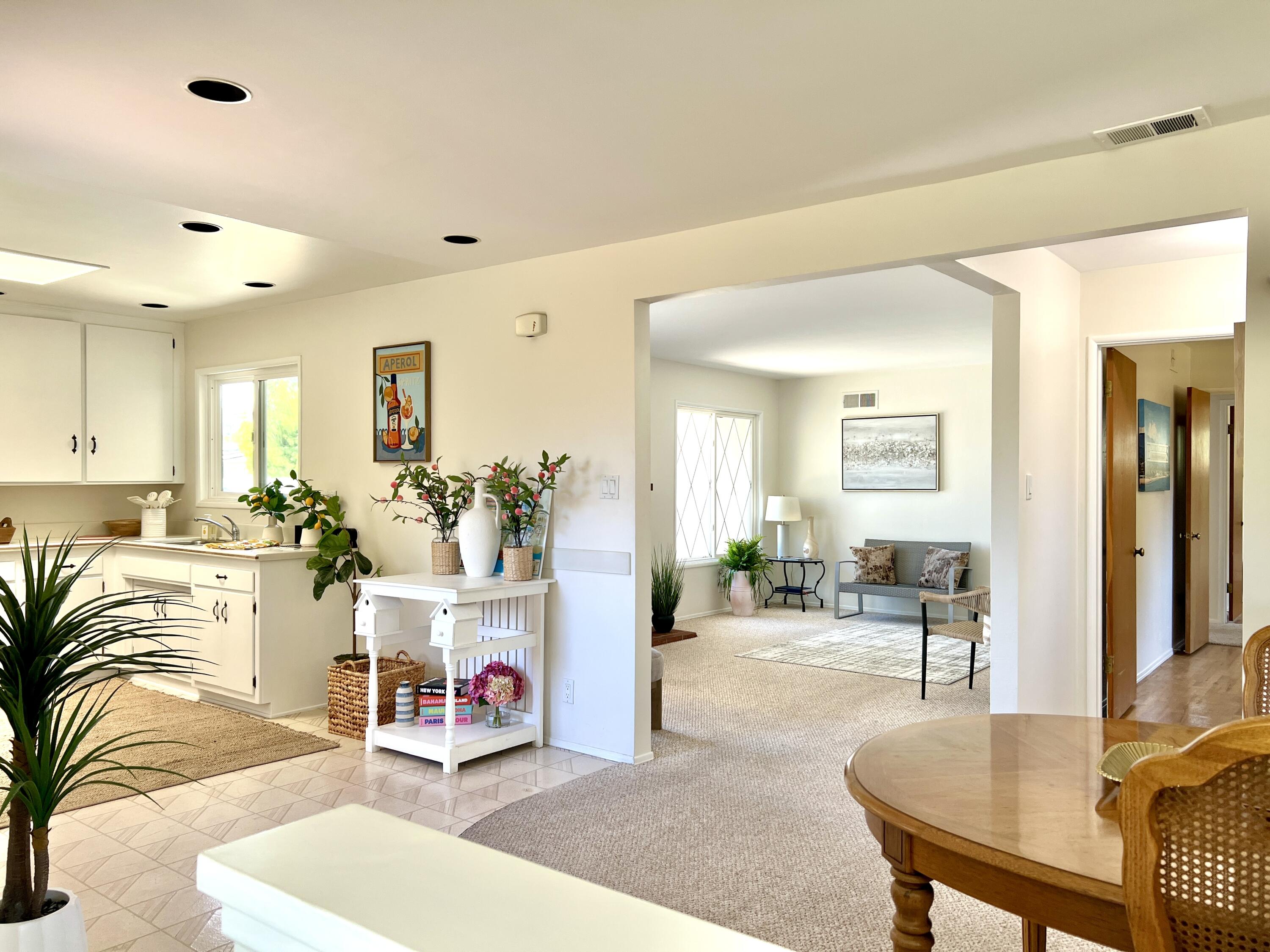 618 Ardmore Drive Goleta, CA 93117 - Photo 3 of 18 Bright & Open