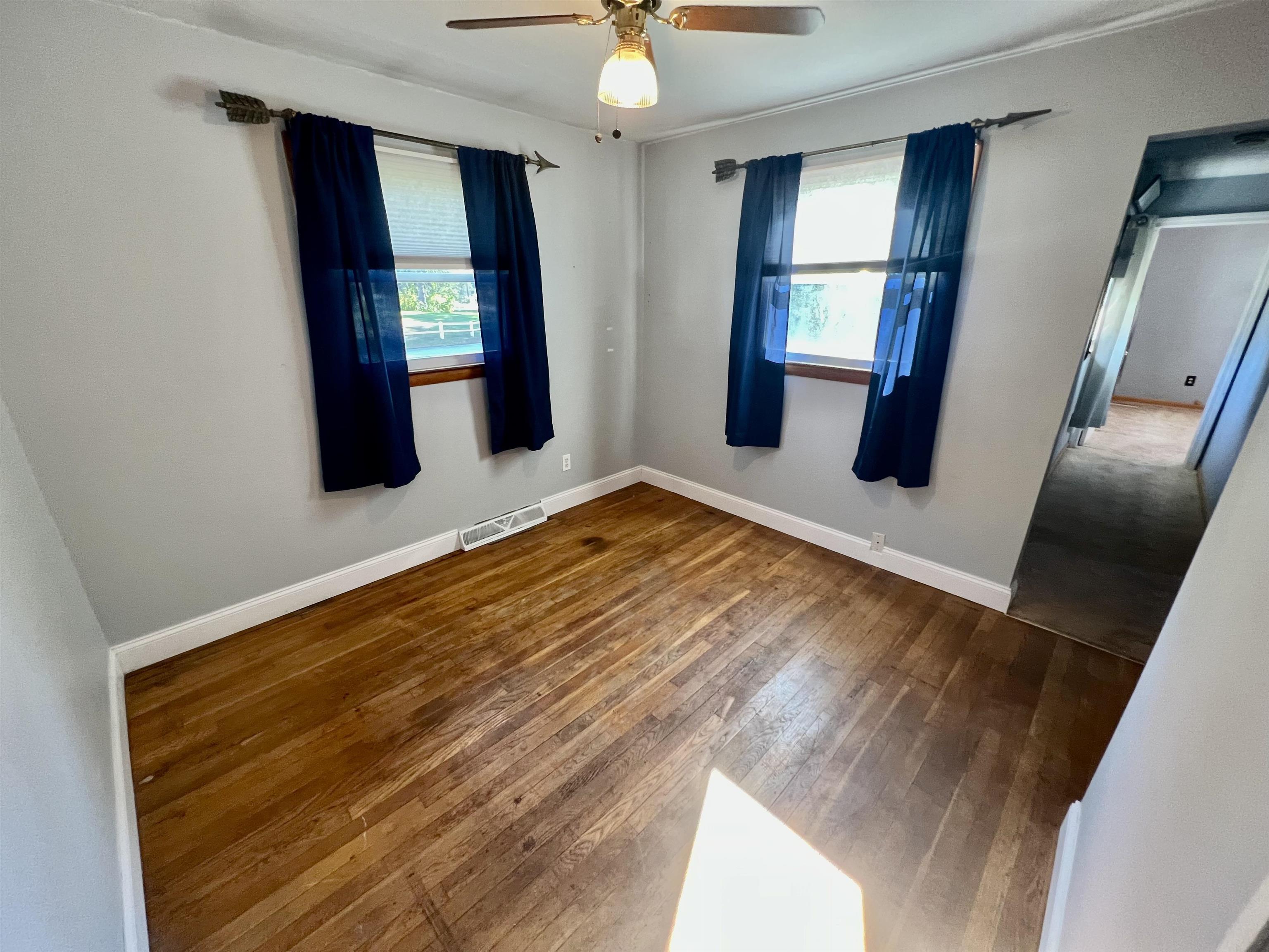 2 Silver Street Derry, NH 03038 - Photo 11 of 31