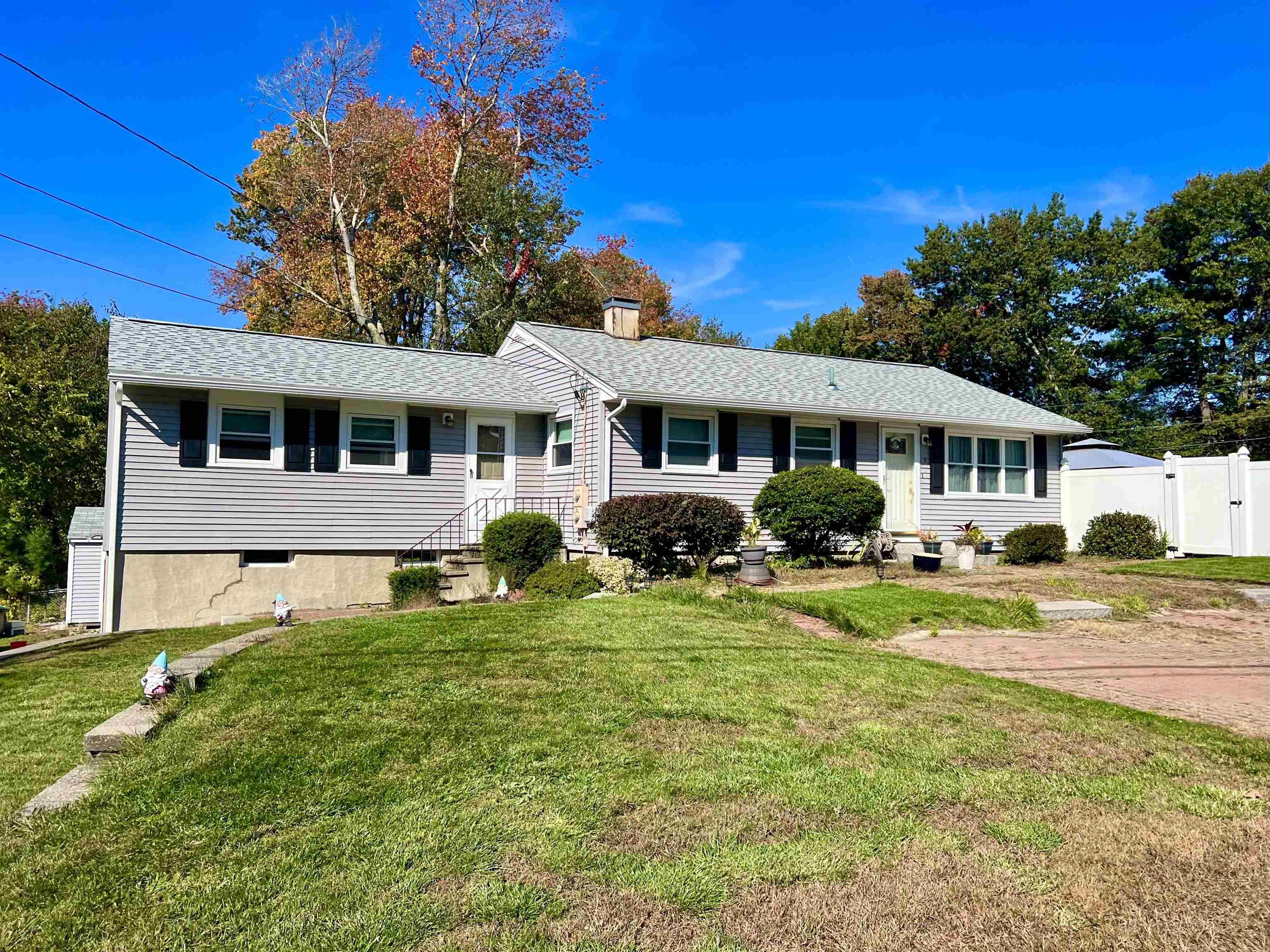 2 Silver Street Derry, NH 03038 - Photo 13 of 31