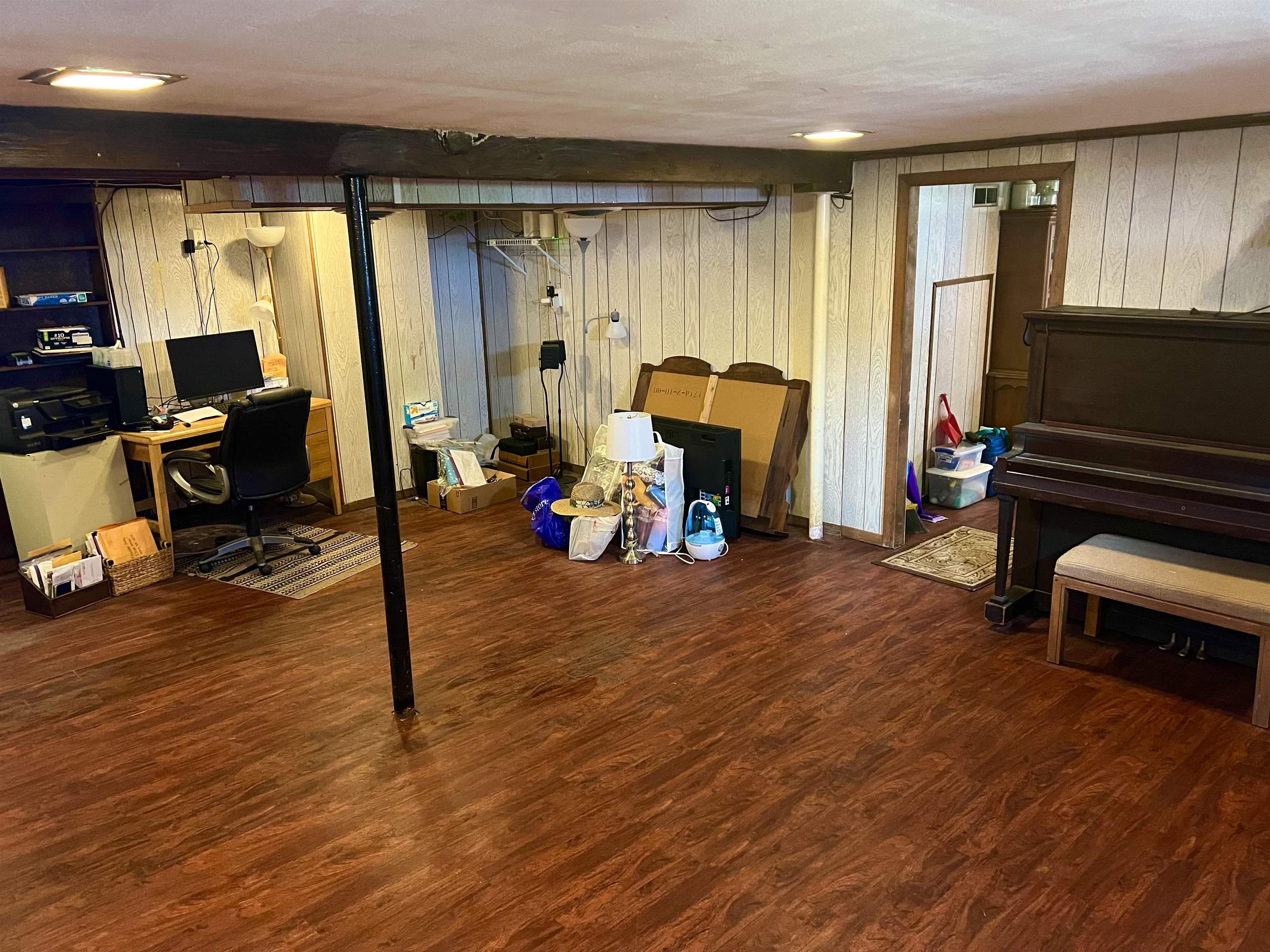 2 Silver Street Derry, NH 03038 - Photo 17 of 31