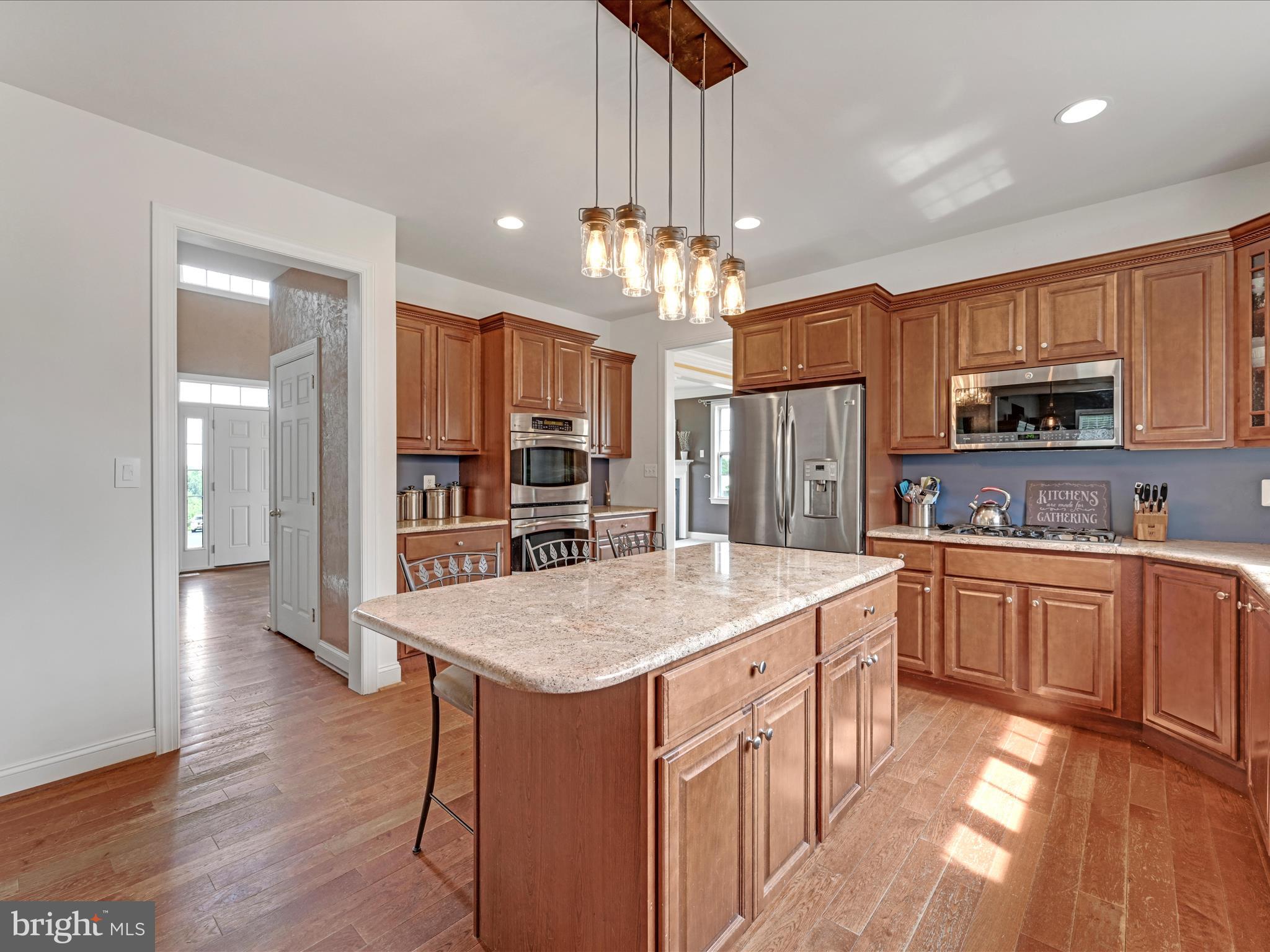99 Wiand Lane Spring City, PA 19475 - Photo 14 of 48 Double Wall Ovens, Cooktop, Microwave - wow!