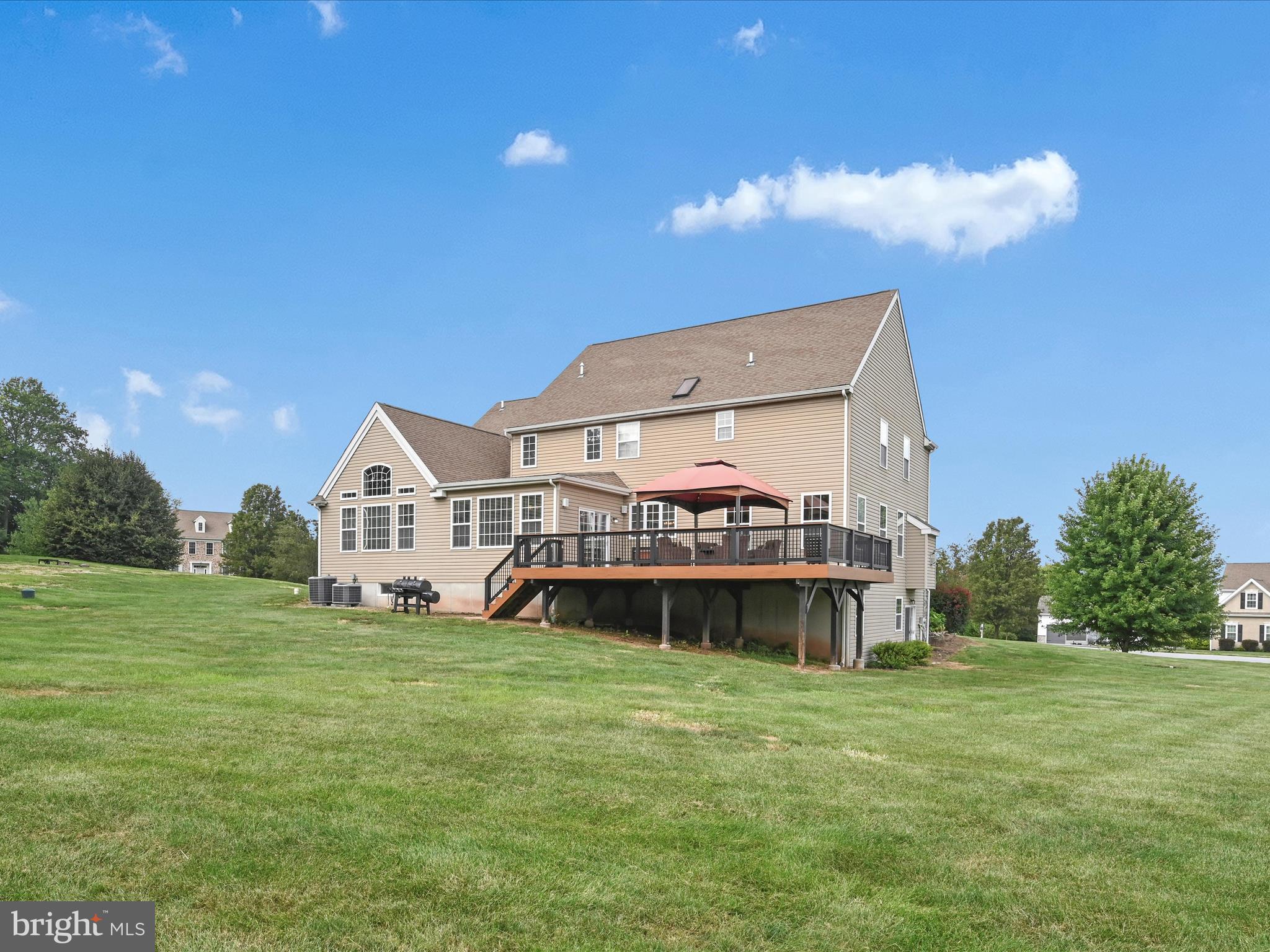 99 Wiand Lane Spring City, PA 19475 - Photo 26 of 48 Large Level Backyard