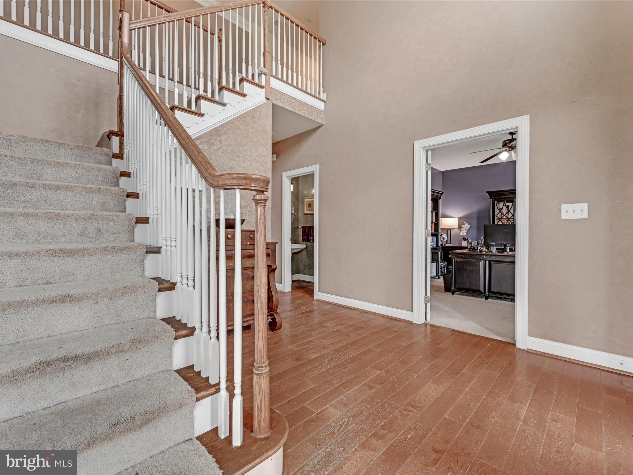 99 Wiand Lane Spring City, PA 19475 - Photo 4 of 48 Large Space to Greet Guests