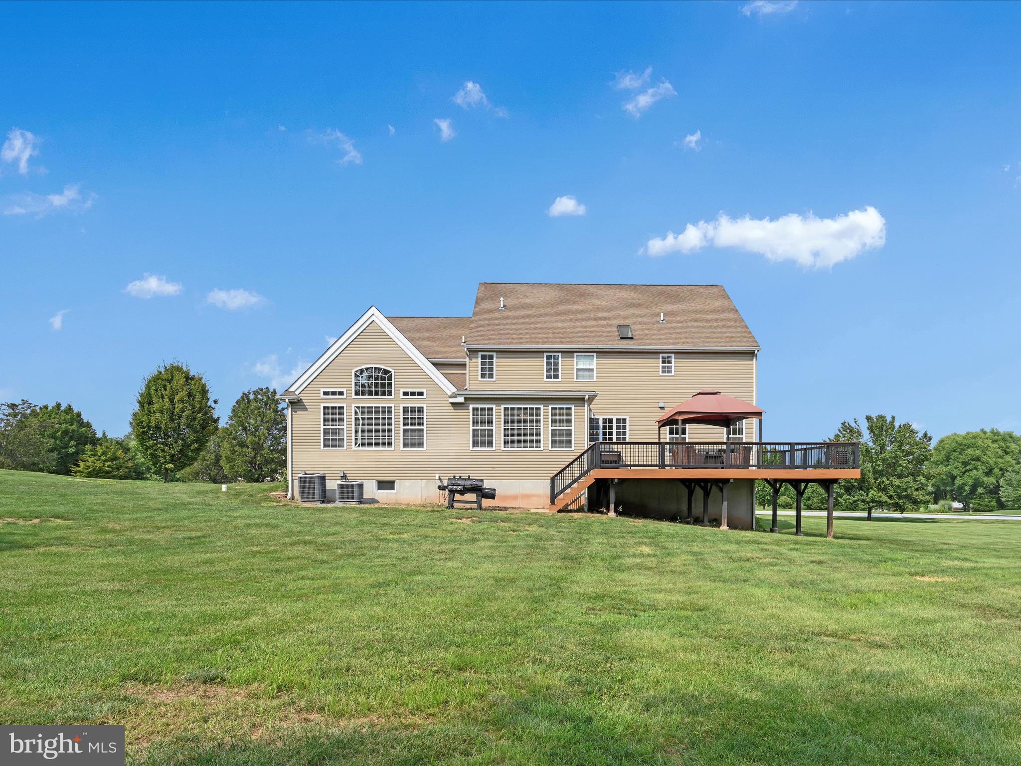 99 Wiand Lane Spring City, PA 19475 - Photo 41 of 48 Large Rear Yard