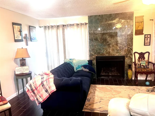 $120,000 | 418 Garland Drive, Unit 242, Lake Jackson, TX 77566